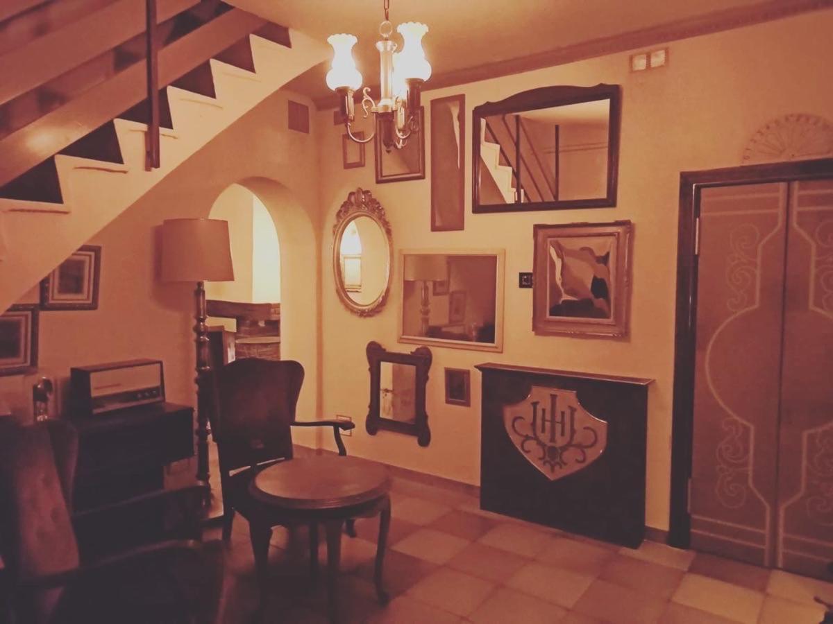 Insomnia Hotel بيرغا المظهر الخارجي الصورة